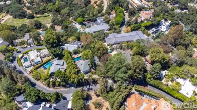 Main picture of 9617 Oak Pass Rd