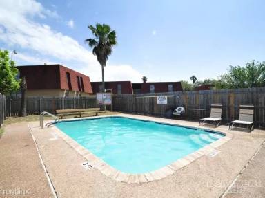Main picture of St. Laurent Apartments