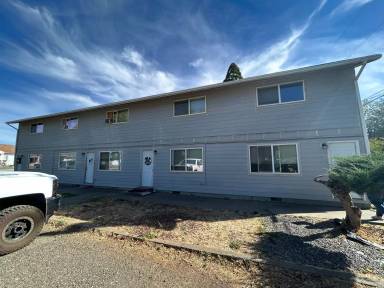 Main picture of 312 W Collins St