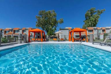 Main picture of Twenty-One 41