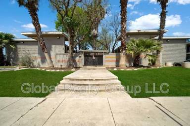 Main picture of 255 E Rampart Dr