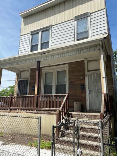 Main picture of 7122 S Drexel Ave