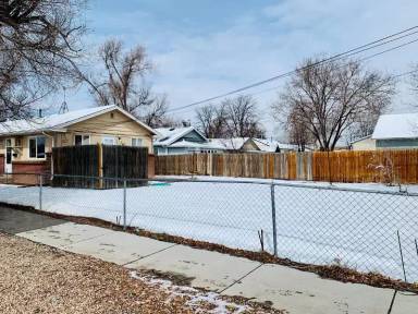 Main picture of 302 N 7th Ave