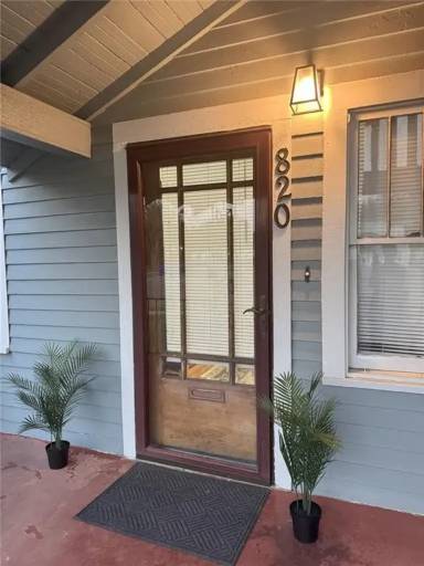Main picture of 820 Classen Blvd