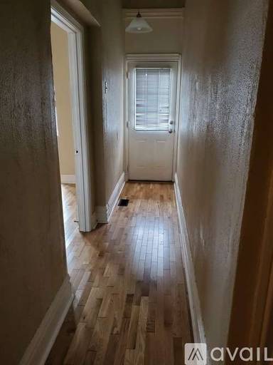 Main picture of 2245 Shenandoah Ave