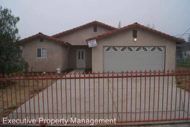 Main picture of 504 Dorothy St