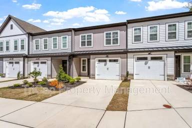Main picture of 721 Jamescroft Way