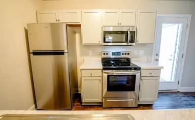 Main picture of 123 Rubin Ave