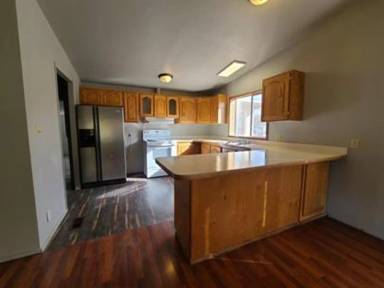 Main picture of 1055 Whitefish Stage