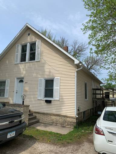 Main picture of 1017 2nd St