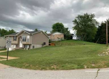 Main picture of 2101 Emerald Trce