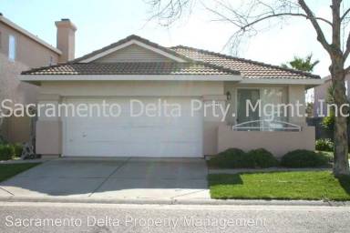Main picture of 3600 E Island Ct