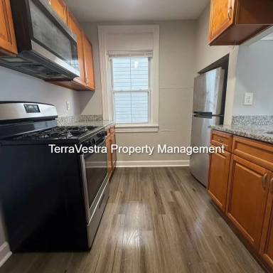Main picture of 607 Market St