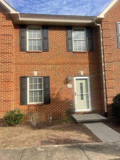 Main picture of 1709 Cherokee Rd