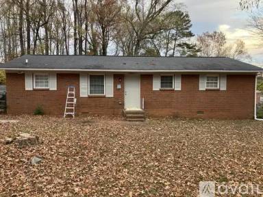 Main picture of 2900 Hagler Dr