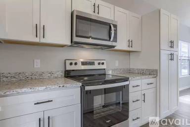 Main picture of 20855 R Ct