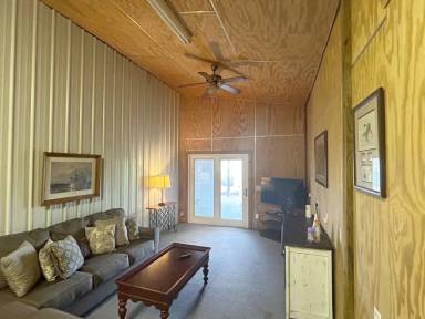 Main picture of 611A County Road 102