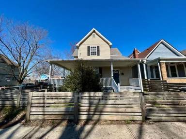 Main picture of 1502 Lexington Ave