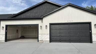 Main picture of 4735 Legacy Village Ln