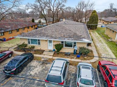 Main picture of 3216 Harrison Ave