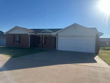 Main picture of 308 Sheila Dr