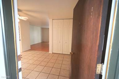 Main picture of 2901 Middlefield Rd