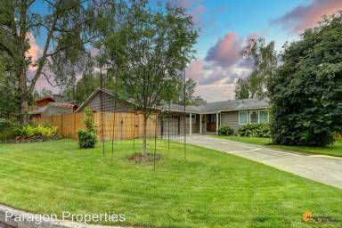 Main picture of 2200 Foraker Dr