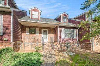 Main picture of 5467 Park Pl S