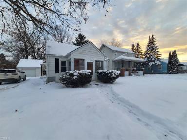Main picture of 1401 Vermont St