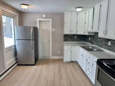 Main picture of 2114 Smith Ave