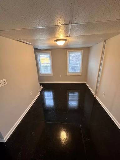 Main picture of 382 Simpson St