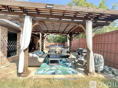 Main picture of 15825 Wyoming Dr