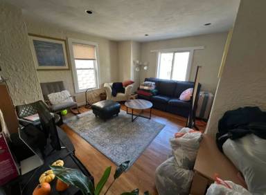 Main picture of 28 Eustis St