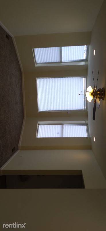 Main picture of 5926 S Union Ave