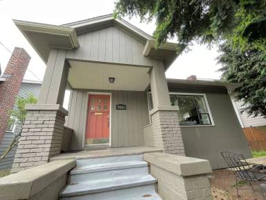 Main picture of 5016 7th Ave NE