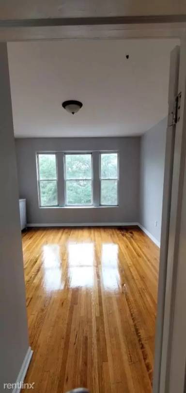 Main picture of 7337 S Yale Ave
