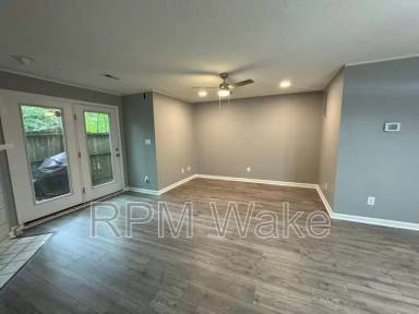 Main picture of 5502 Forest Oaks Dr