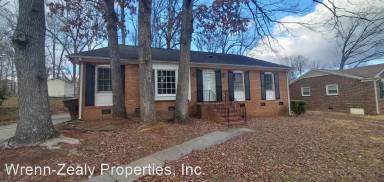 Main picture of 4404 Chateau Dr
