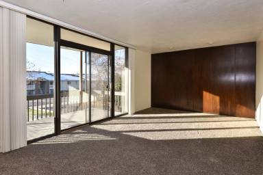 Main picture of 601-611 S 100 E Apartments