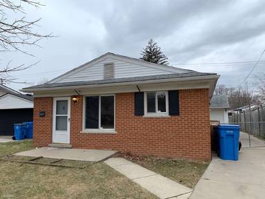 Main picture of 8045 N Silvery Ln