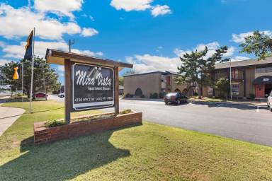 Main picture of 4750 NW 23rd St