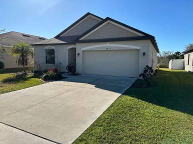 Main picture of 4035 Wayfarer Way