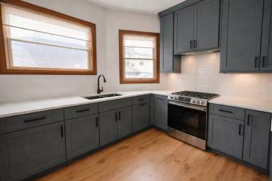 Main picture of 112 S Hancock St