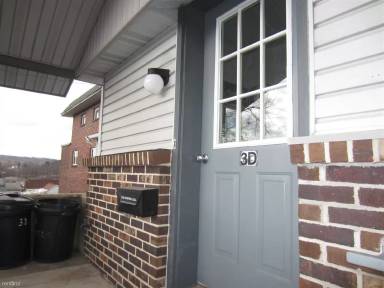 Main picture of 622 N Garfield Ave