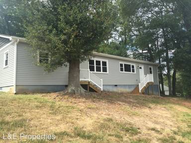 Main picture of 301 N Spargo St