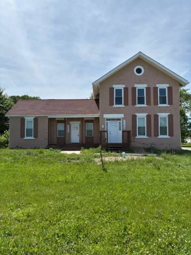 Main picture of 2400 Oberlin Ave