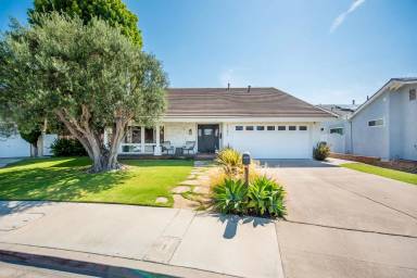Main picture of 21292 Compass Ln