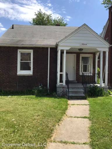 Main picture of 19944 Hull St