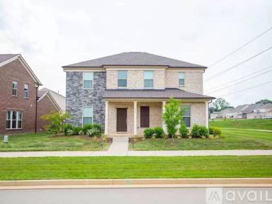 Main picture of 124 Wynfield Blvd