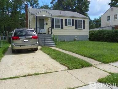 Main picture of 9703 Narragansett Pkwy